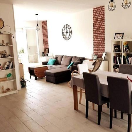 Maison Familiale - Menage, Serviettes, Draps Inclus Gaillac Bagian luar foto